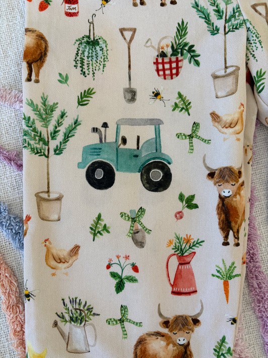 Farmyard Print Pants - size 2