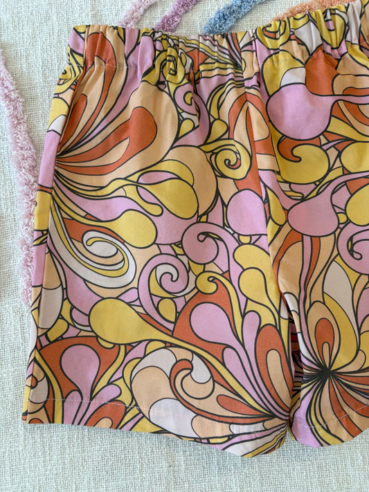 Bright Retro Shorts - Size 4
