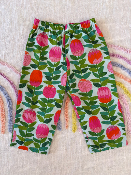 Bright Banksia Print Pants - size 2