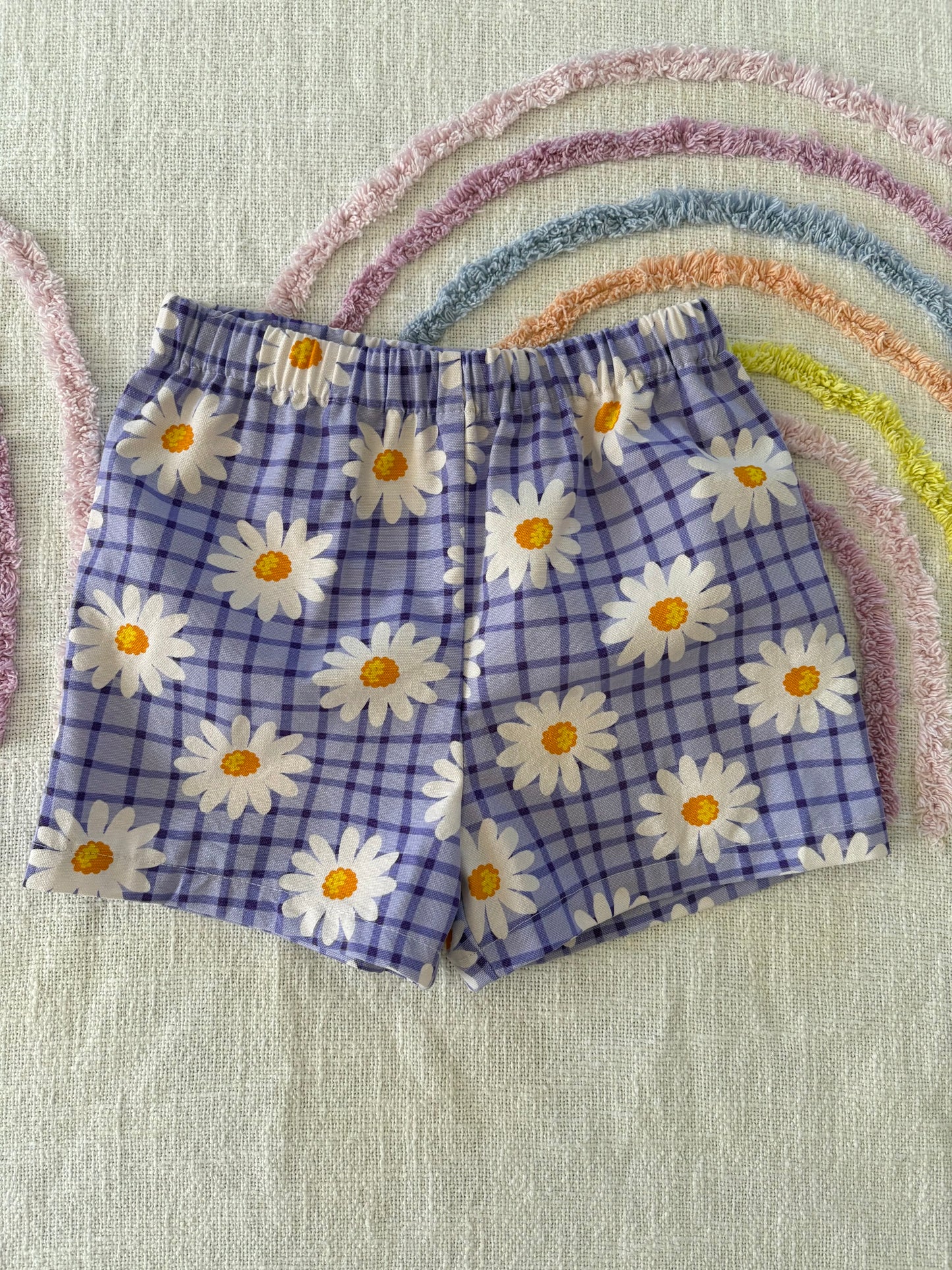 Purple Daisy Shorts - Size 3