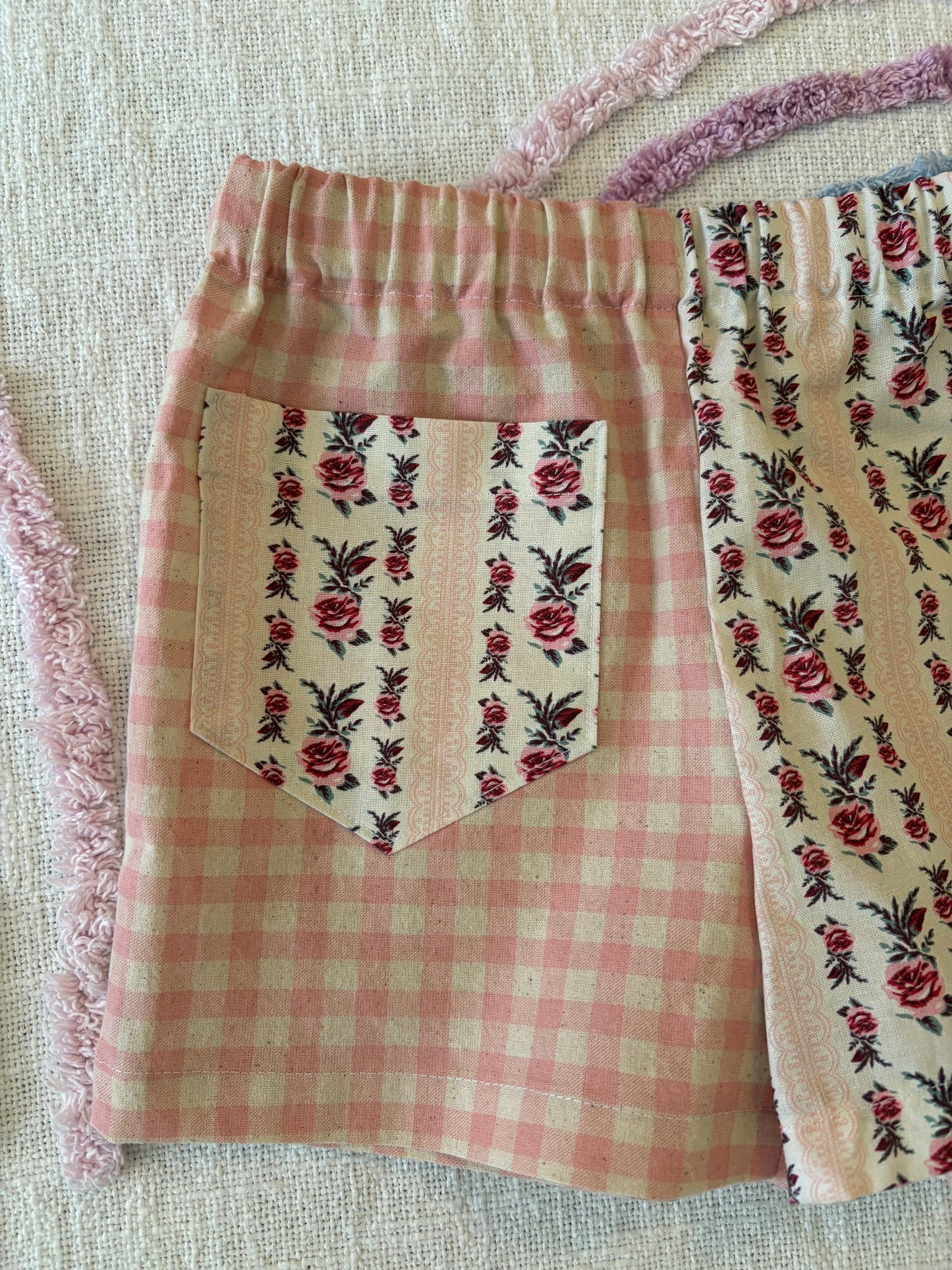 Rose Garden Mismatched Shorts - Size 3