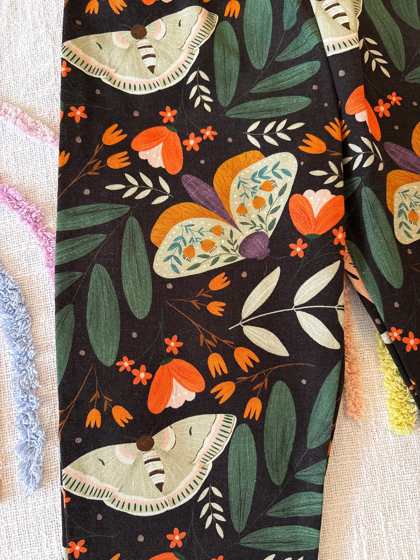 Floral Moth Pants - Size 4